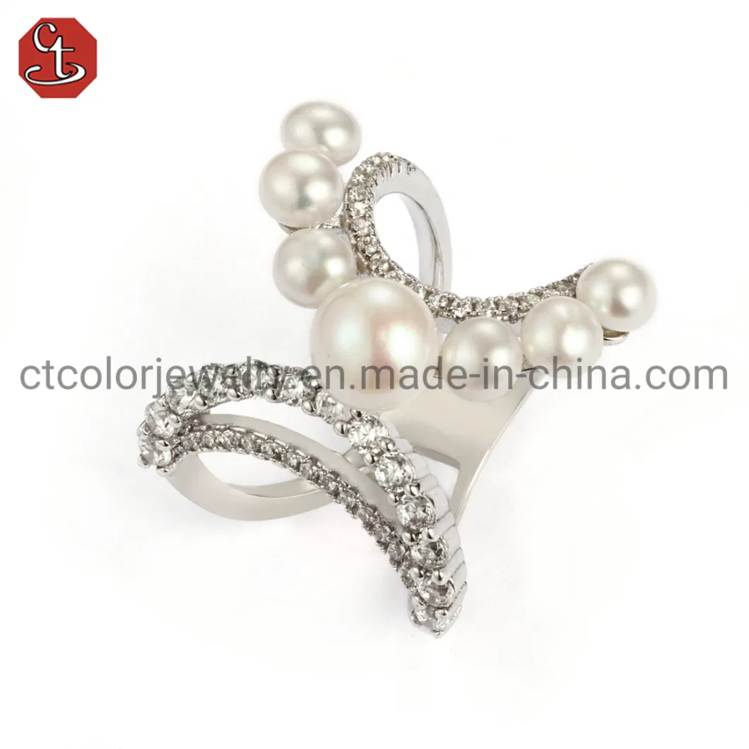 Fashion Jewelry 925 Sterling Silver Creative Design Ring with CZ and Pearl Fashion Customized Jewellery