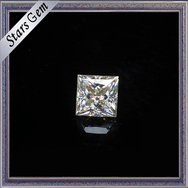 Square Glamour Princess Cut White Synthetic Moissanite