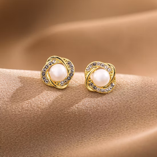 Trendy Style Imitation Pearl Design Stud Earrings Exquisite Wearable Jewelry